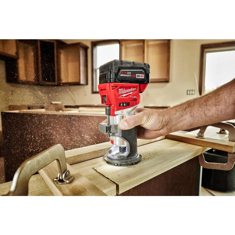 Milwaukee M18 FUEL 18-Volt Lithium-Ion Battery Combo Set (10-piece) with brushless motor, 2025, including 2 x 5.0 Ah batteries, charger and 2 tool bags.