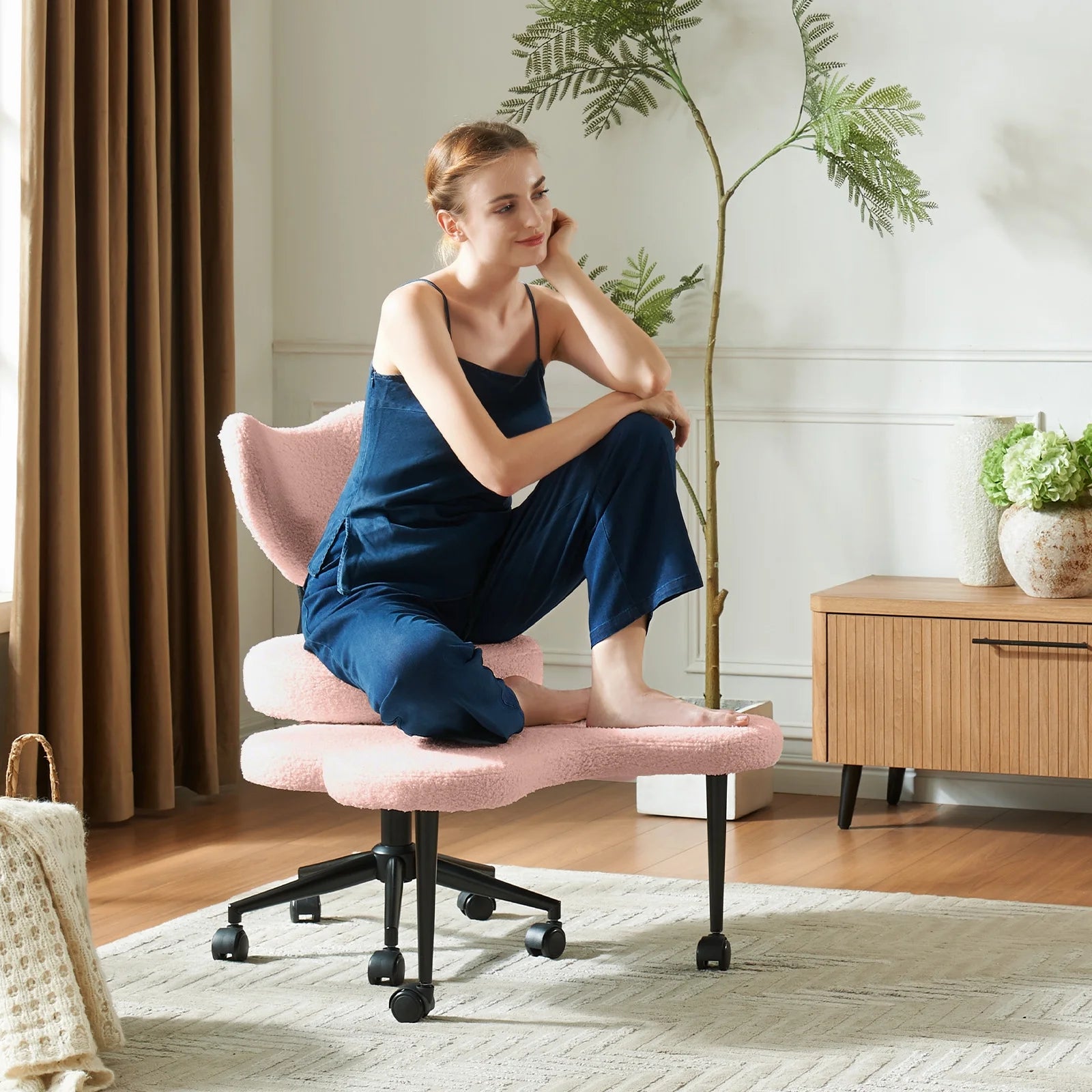 Pinmoco Ergonomic Cross Legged Swivel Chair, Adjustable Height and Teddy Fabric, Meditation& ADHD Chair with Back Support, Home and Office, Off White